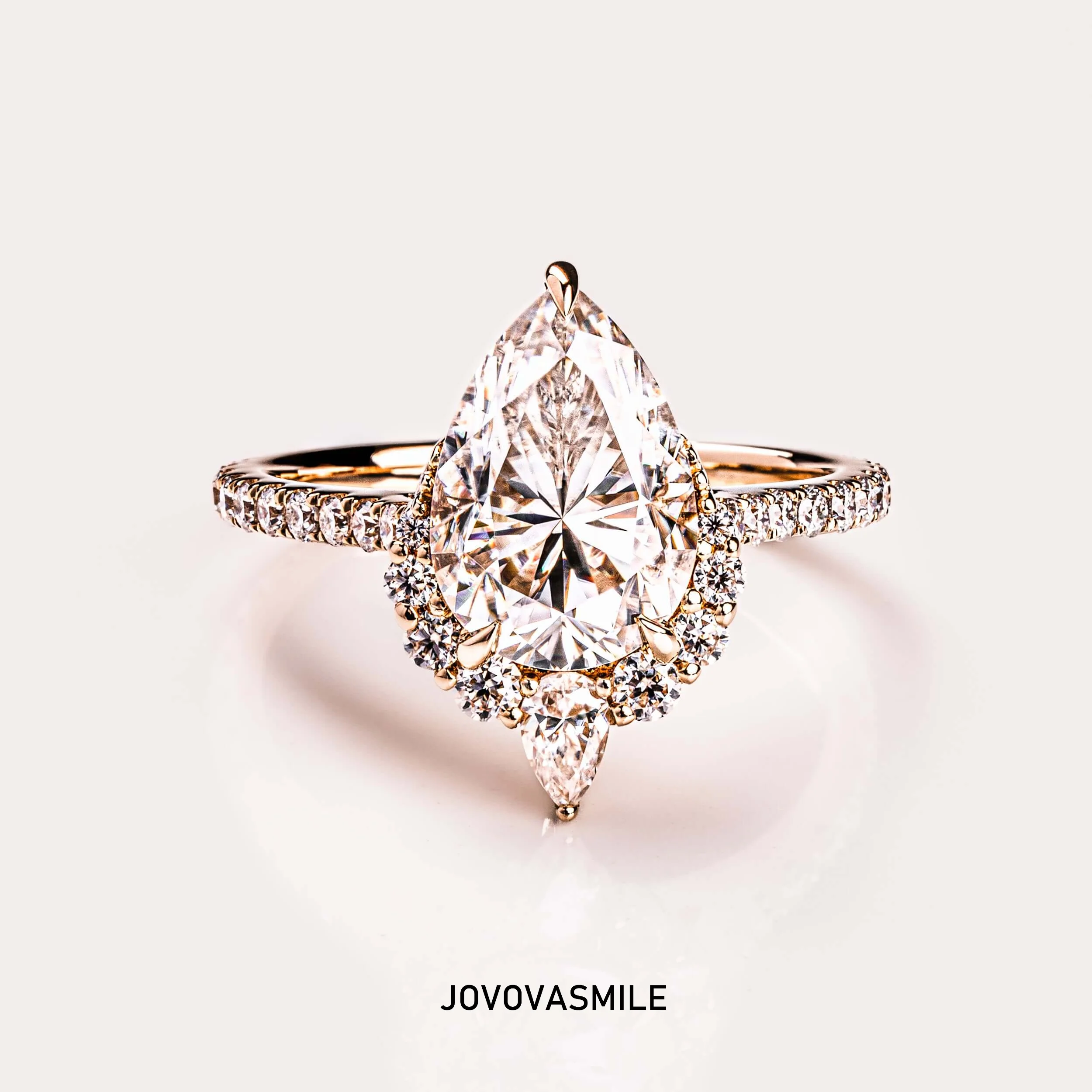 

VOVGEMINI Moissanite Star Ring 3 ct Pear Cut 18k 14k Gold VVS1 D Color Classic Wedding ring Engagement ring band free Shipping