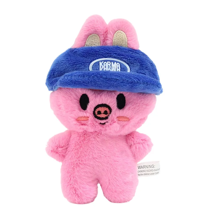 قبعة SKZOO ترتدي STRAY KIDS من القطيفة على شكل حقيبة دمية على شكل سلسلة مفاتيح جديدة في المخزون