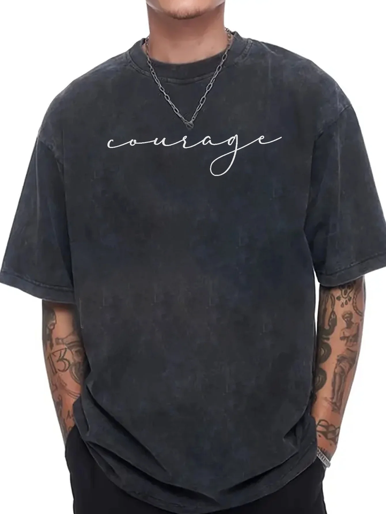 

T-Shirt with Bold Cursive Print and Geometric Patterns, Loose Casual Street Style Short-Sleeve Crew Neck Top, All-Season Comfortable and Versatile, Machine Washable, 100% Pure Cotton, Everyday Wear.Jpeg