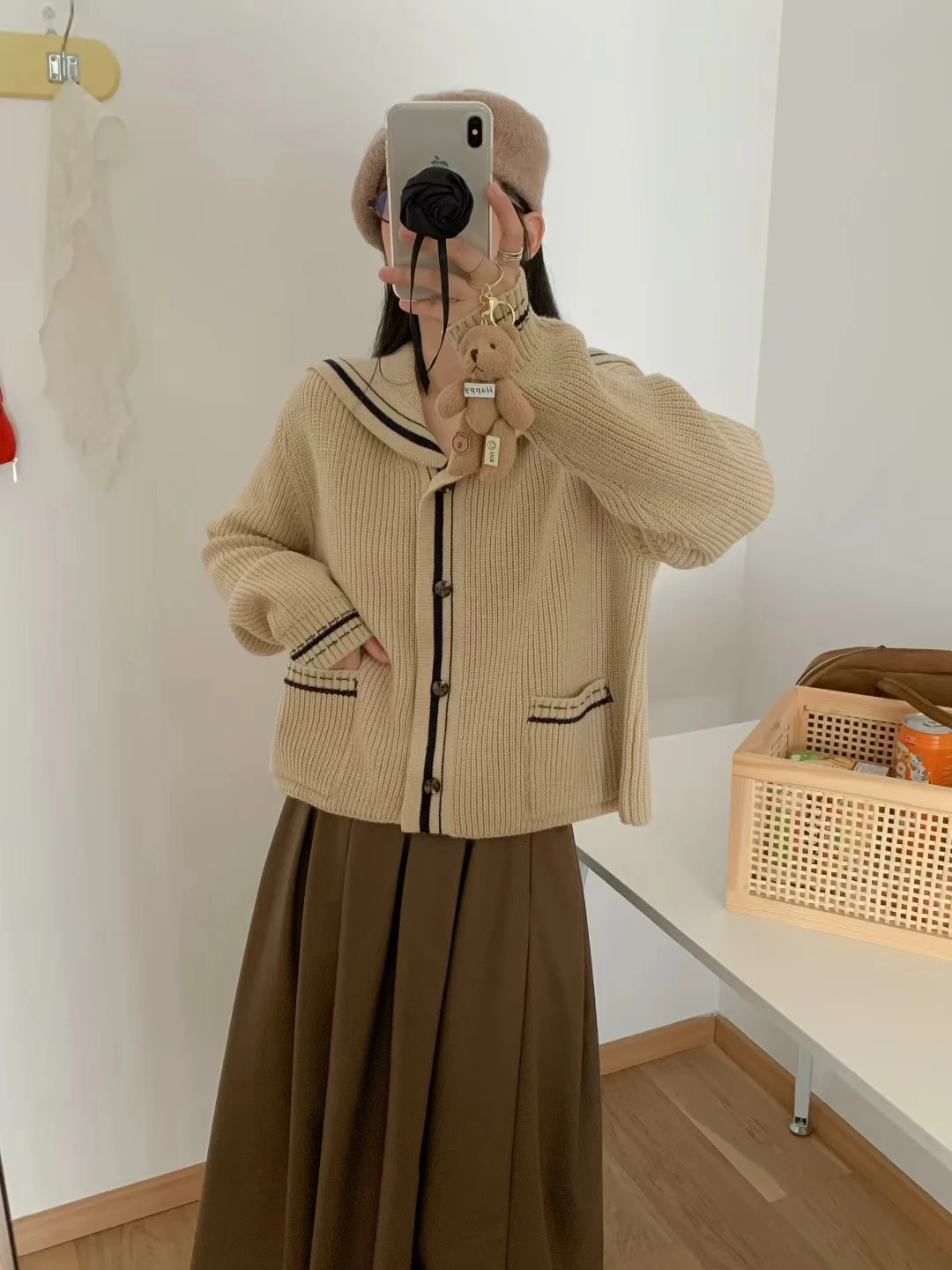 Kardigan Rajut Bulu Rakun Lembut Wanita Kerah Navy Warna Polos Panjang Lembut Nyaman Mantel Kardigan Wanita