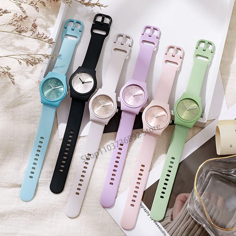 Studentenhorloge Vrouw Digitaal Snoep Kleur Casual Siliconen Quartz Dameshorloge Kinderhorloge