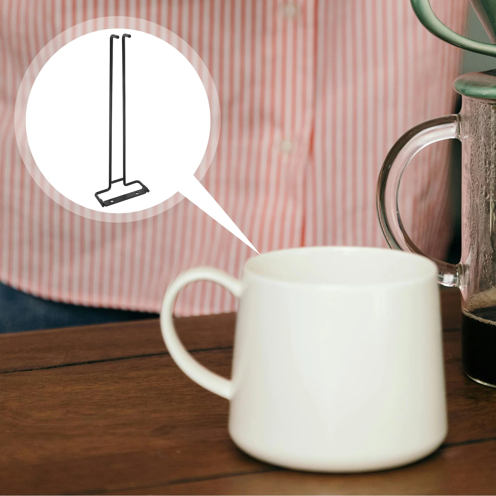 

Upside Down Hanging Wine Glass Organizer Sturdy Iron Material Stable Storage for Home Bar Restaurants Hotels Ktv Easy to Install