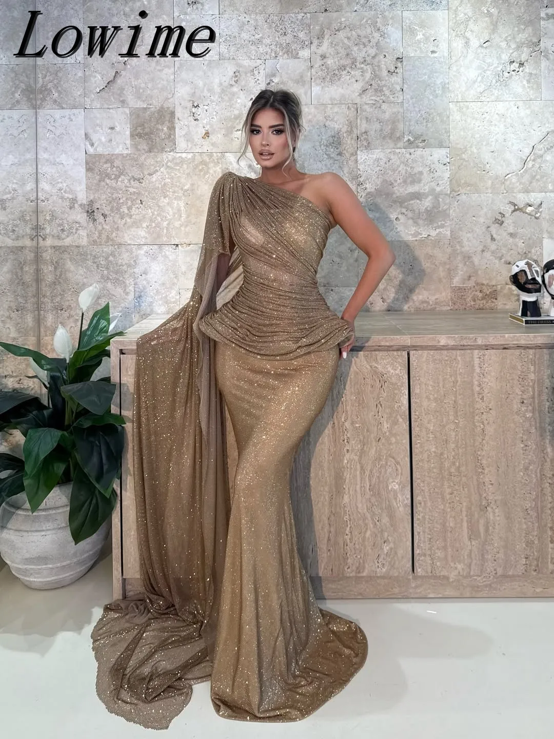 Sexy bruine galajurk luxe één schouder kralen baljurk lange mouw formele sexy avondjurk op maat