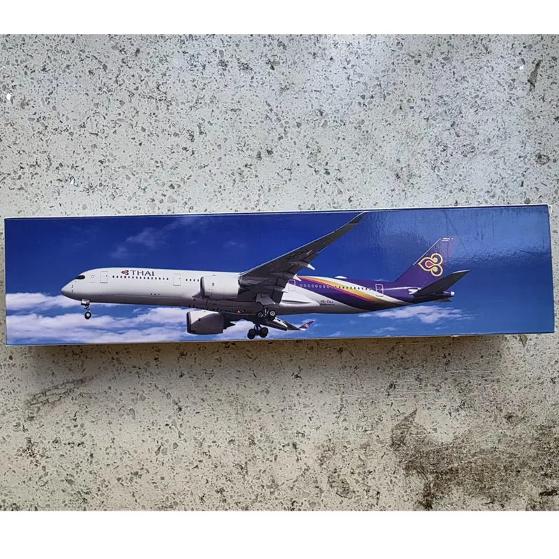 

1:200 Scale Thailand THAI Air Airplane A350-900 ABS Plastic with Base Assembly Aircraft Model Toy Collection Display Gifts