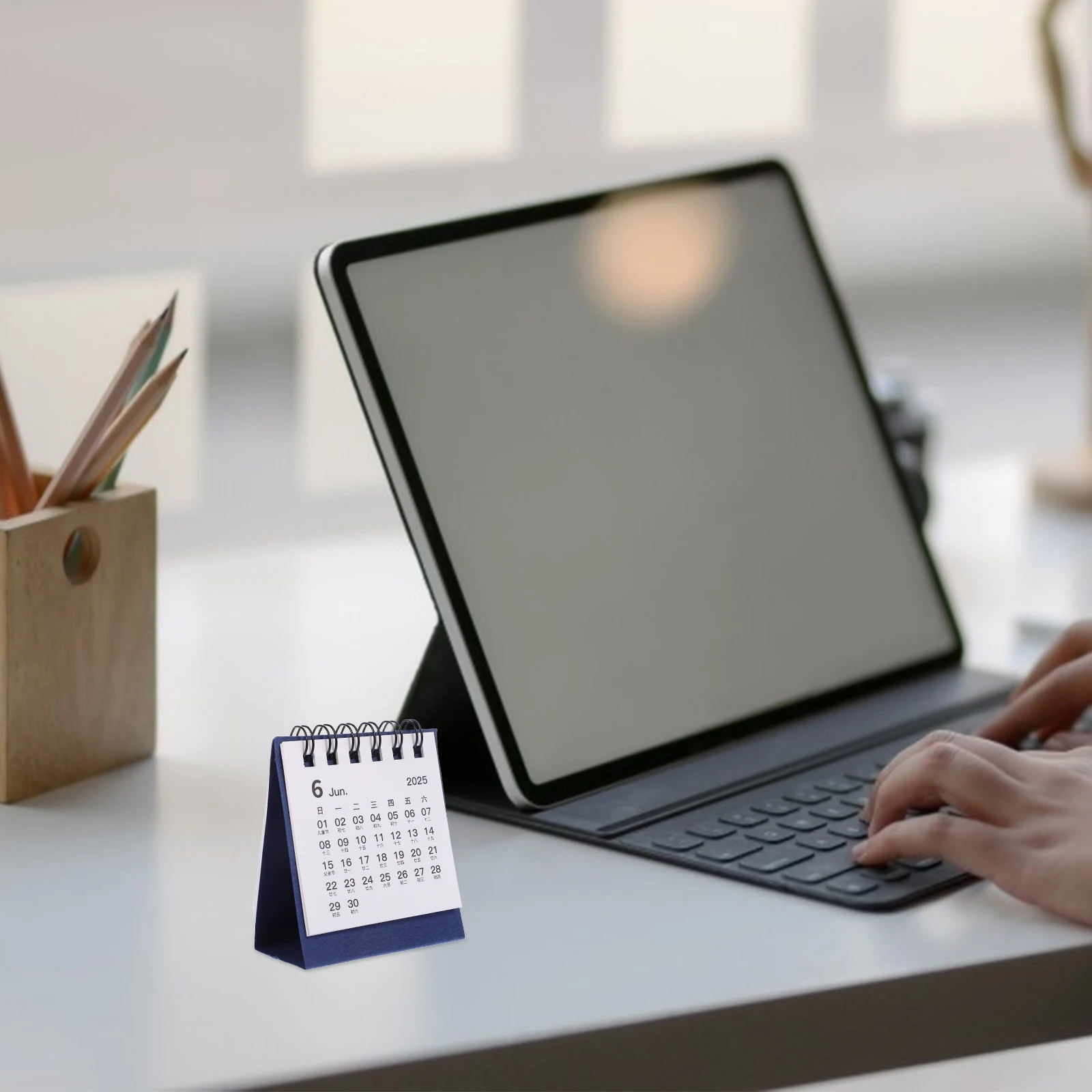 Flip Desk Calendar Ornaments Home Decor Creative Coil Planner 2025 Paper Mini Standing Desktop Student