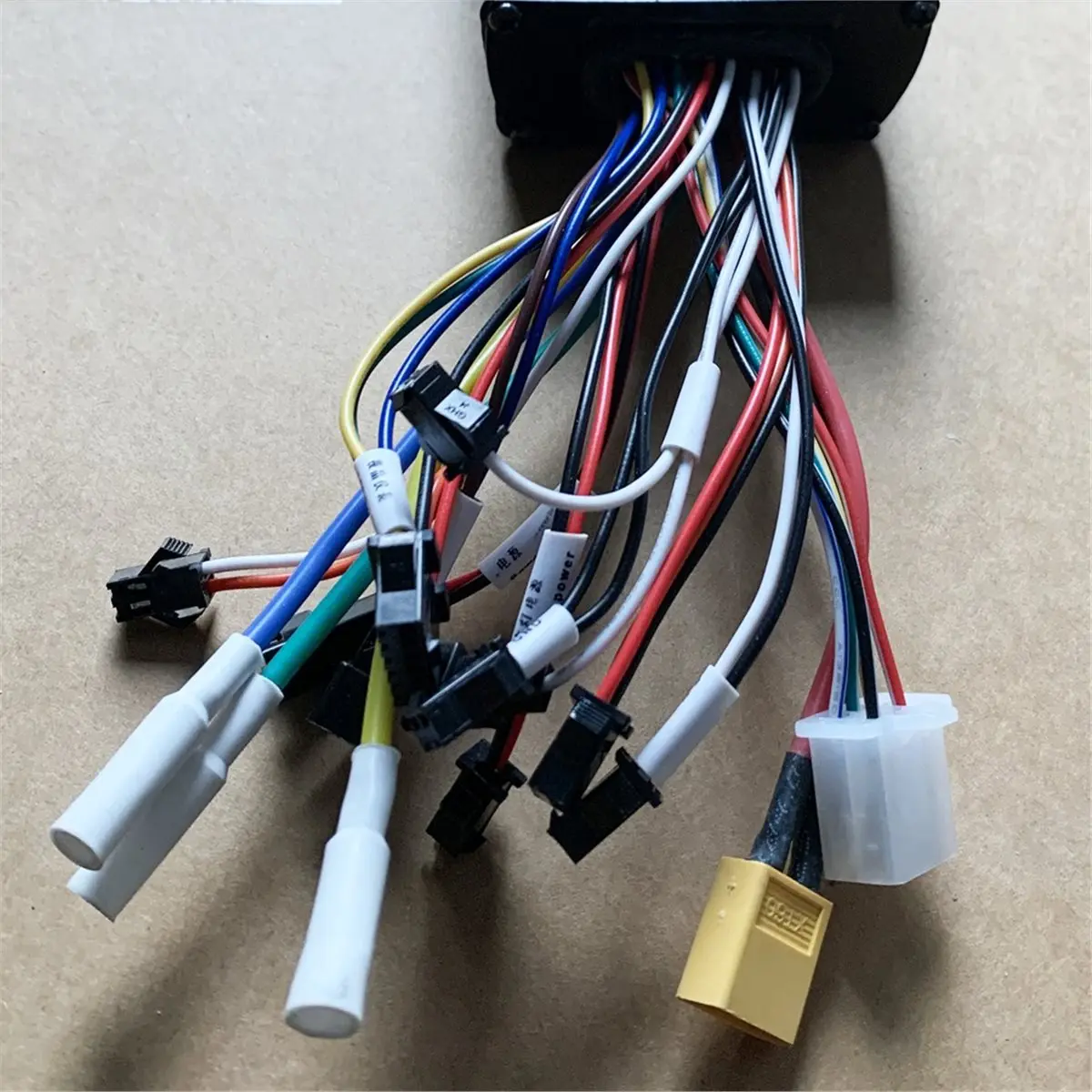 

(ABHW) 36V 48V 500W 20A E-Scooter Brushless Motor Universal Controller TF-100 LCD Throttle Kit for Kugoo M4 Electric Scooter