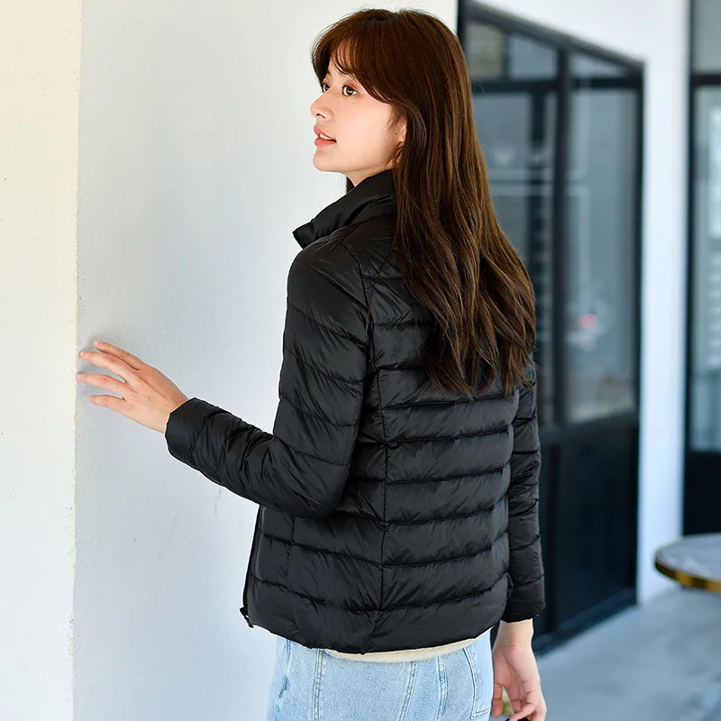 Piumino da donna coreano colletto alla coreana moda corto sottile piumino d'anatra bianco caldo cappotto ripiegabile ultraleggero femminile
