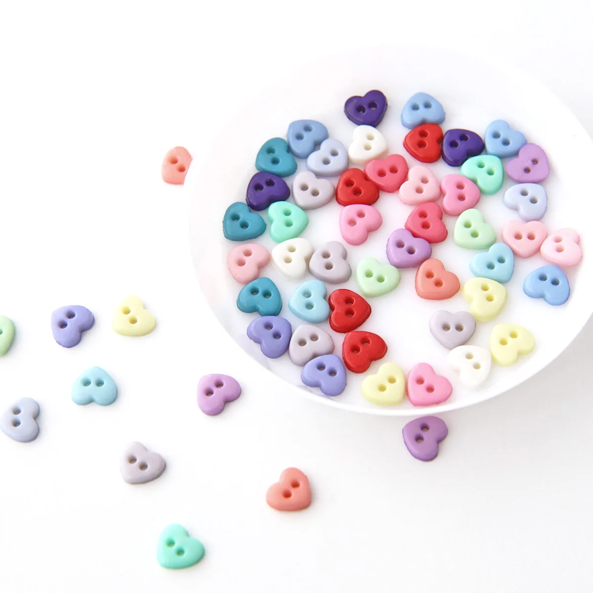 6mm 2 Holes Fancy Heart Tiny Mini Buttons for Dolls Clothing Sewing Crafts Accessories Scrapbooking Christmas Card Party Decor