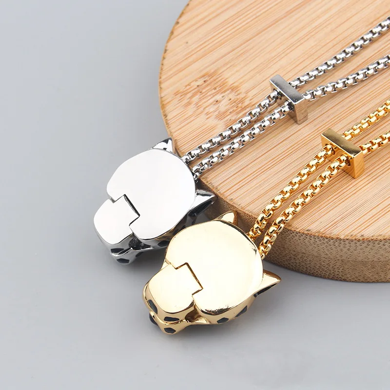 Europe America Designer Luxury Sweater Chain Men Women Lady Black Enamel Spots Leopard Pendant Long Thick Necklace