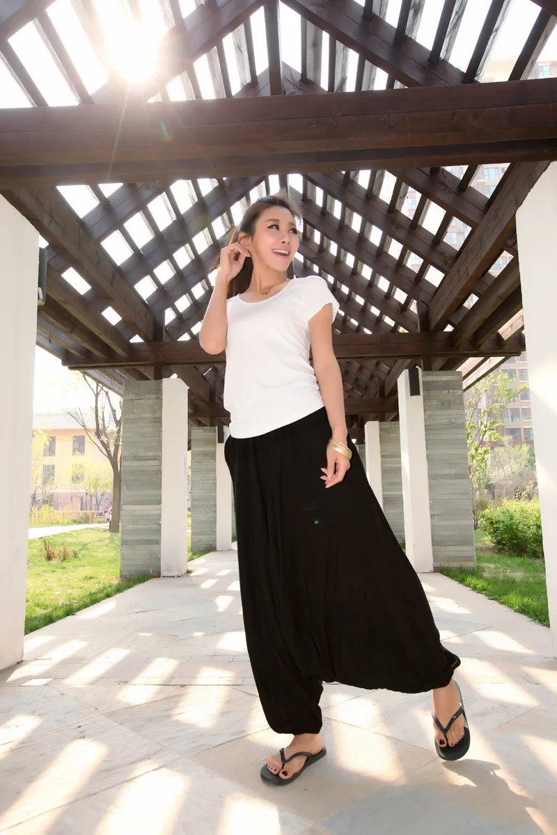 2026 Spring Women Casual Loose Harem Pants Solid Elastic Waist Summer Wide Leg Pants Plus Size Cotton Linen Trousers 4XL 5XL