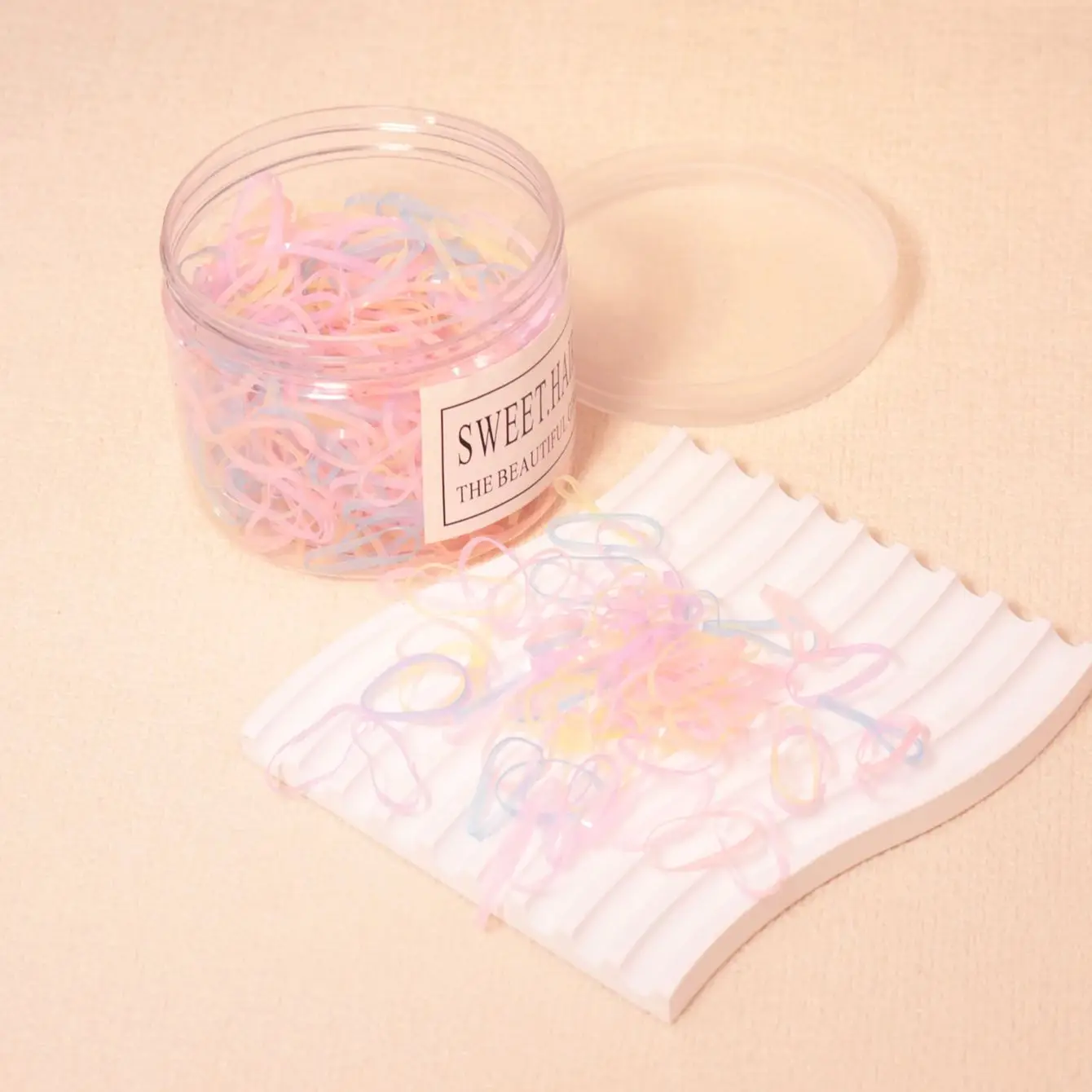 

500pcs boxed mini colored rubber bands, elastic rubber bands, Women's hair styling tools Special for real hair wigs