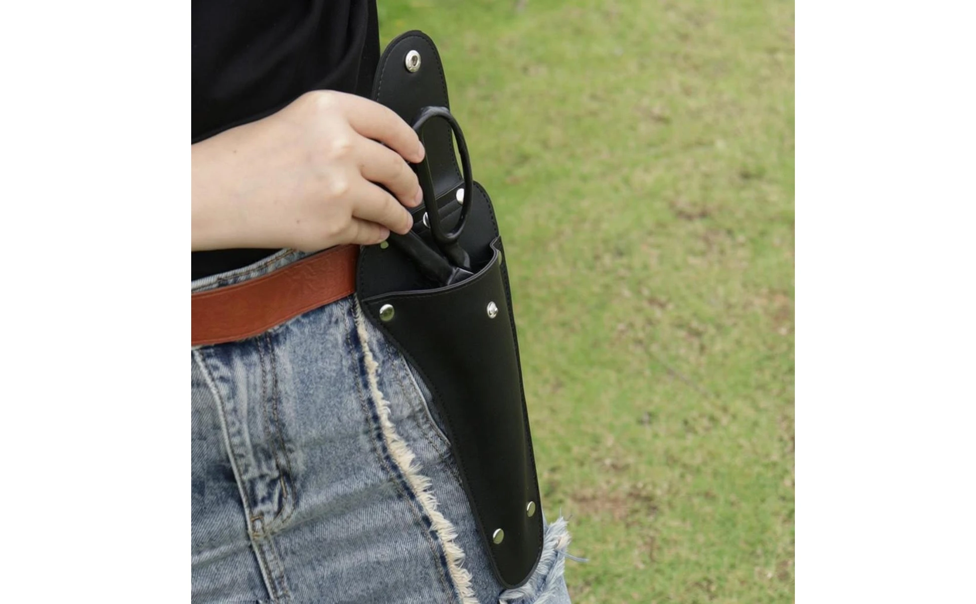 Leather Scissor Sheath Safeguarding Tailoring Scissor Pouch Blade Cover Pouch Flap Top Sewing Accessory Sturdy