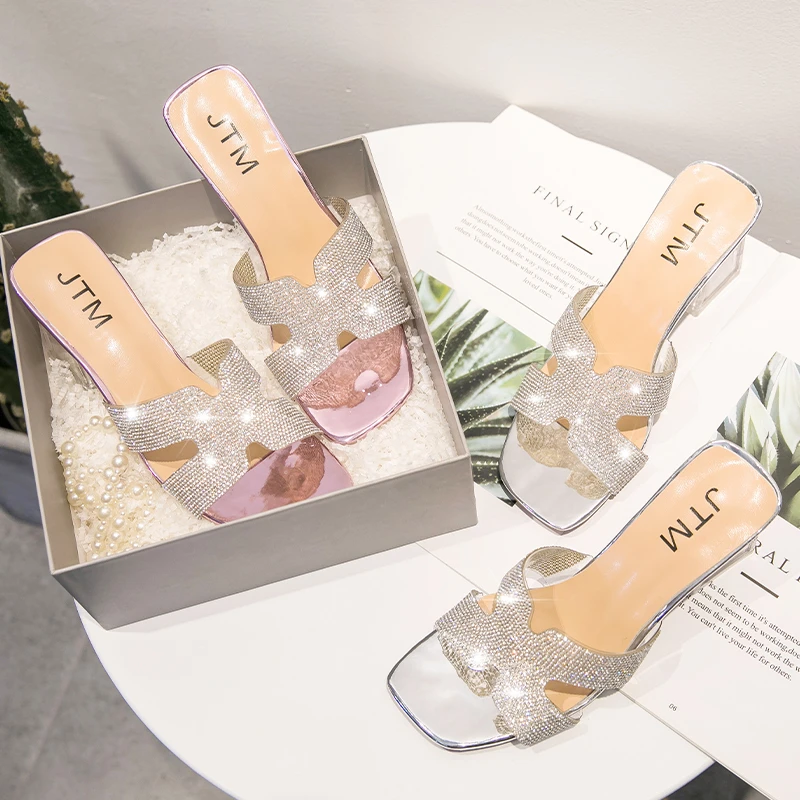 แพลตฟอร์มออกแบบแบรนด์ผู้หญิงรองเท้าแตะเซ็กซี่รองเท้า Punk Wedges รองเท้าส้นสูง Comfy ผู้หญิงรองเท้า Designer Sandalias 2025 Hot