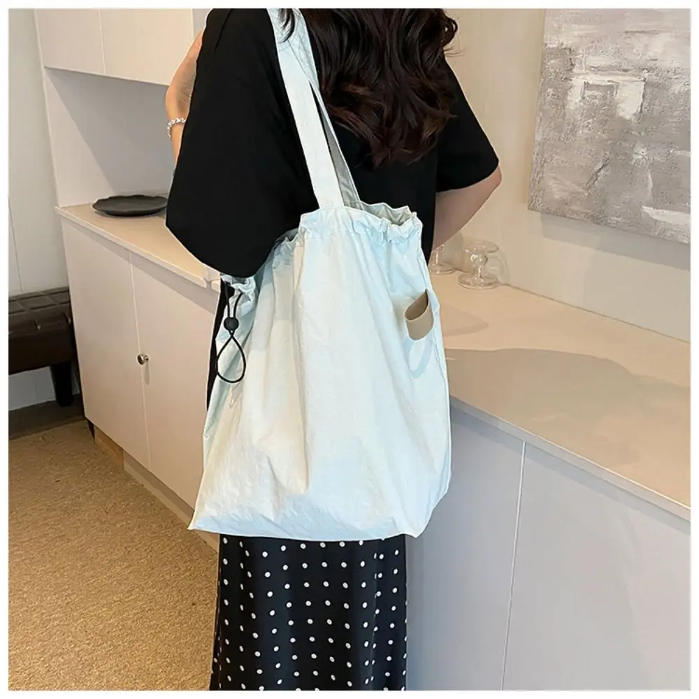 New Casual Drawstring Shoulder Bag Large Capacity Messenger Bag Tote Bag Nylon Crossbody Bag Women
