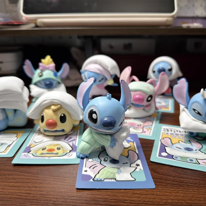 Stitch Pillow Fight Blind Box Figur Niedliches Alien-Sammelspielzeug Lilo und Stitch Anime-Dekor Geschenk für Fans Kinder