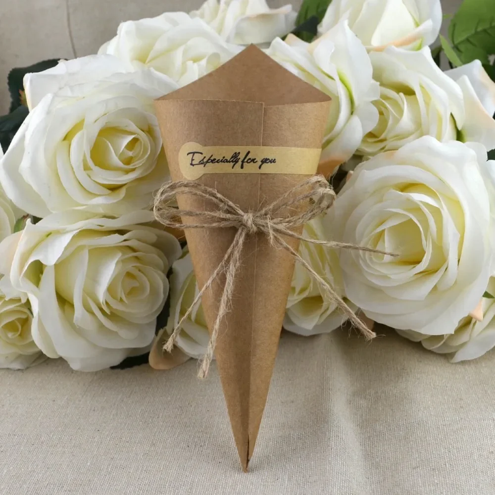 

100 x Brown Wedding Favors Flower Cones Holder Ice Cream Style DIY Kraft Paper Candy Boxes Party Wedding Table Decorations