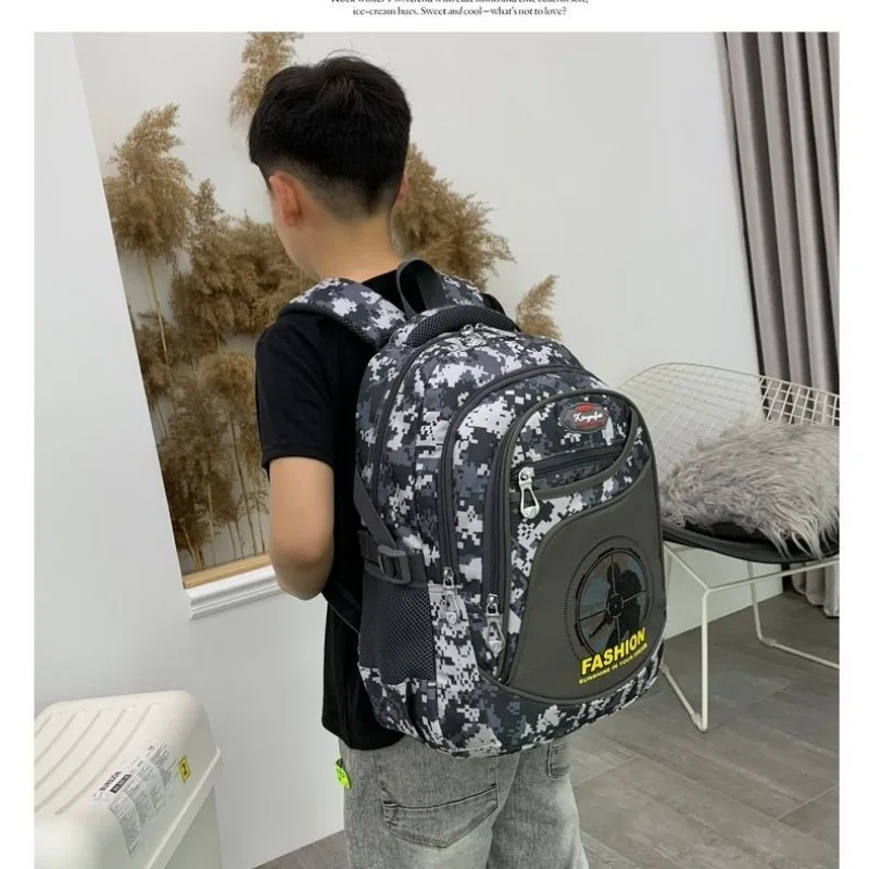 Primary School Spine Protection Schoolbag Boys and Children 1-6 Grade Large Capacity Camouflage Backpack