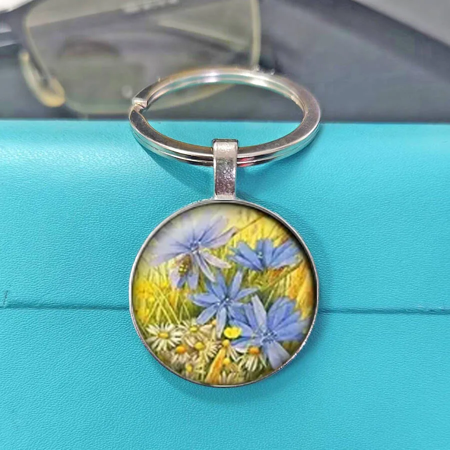 Pastel Hand Drawn Mixed Floral Meadow Print Glossy Dome Key Holder Exquisite And Fashionable Daily Ornament