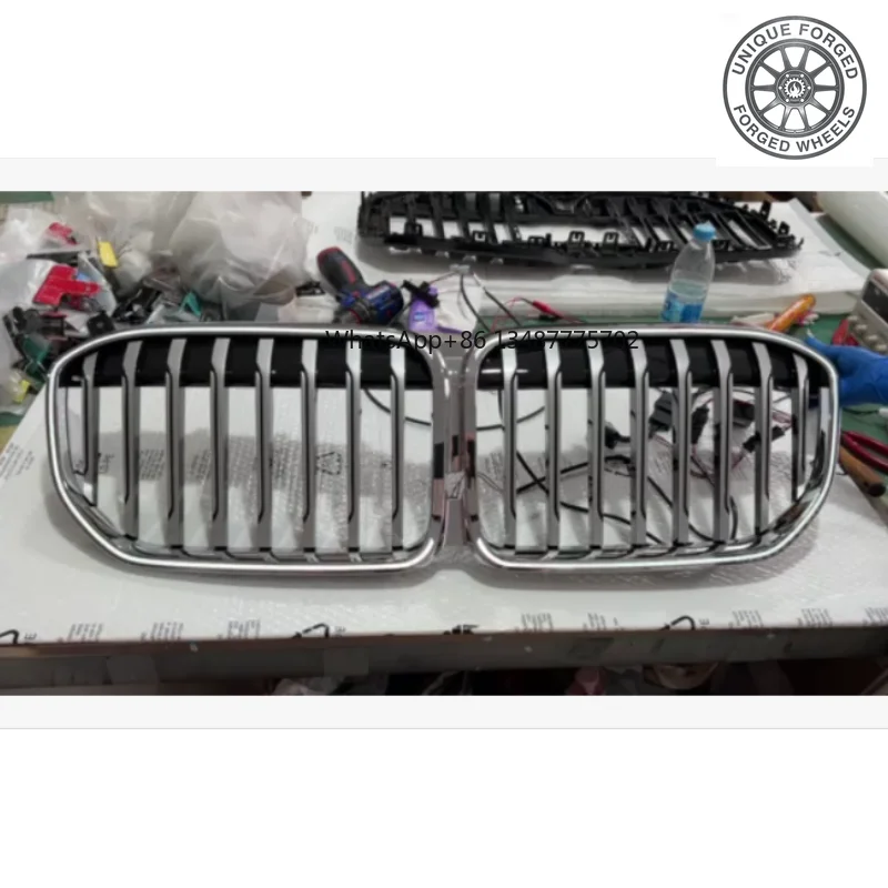 26style Luminous Grille Silver Mesh for BMW 7 Series G12 2019-2022 Modified LED Trim Radiator Grille Car Accessories