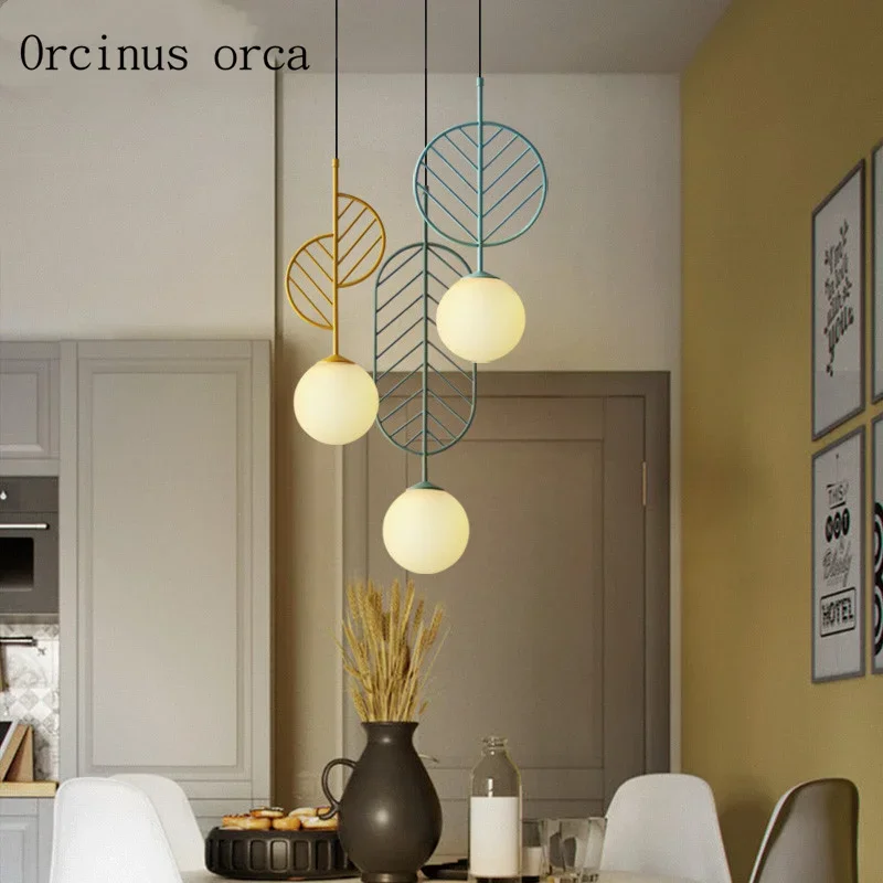 Postmodern creative candy color leaf chandelier restaurant Nordic creative personality color iron art LED Chandelier