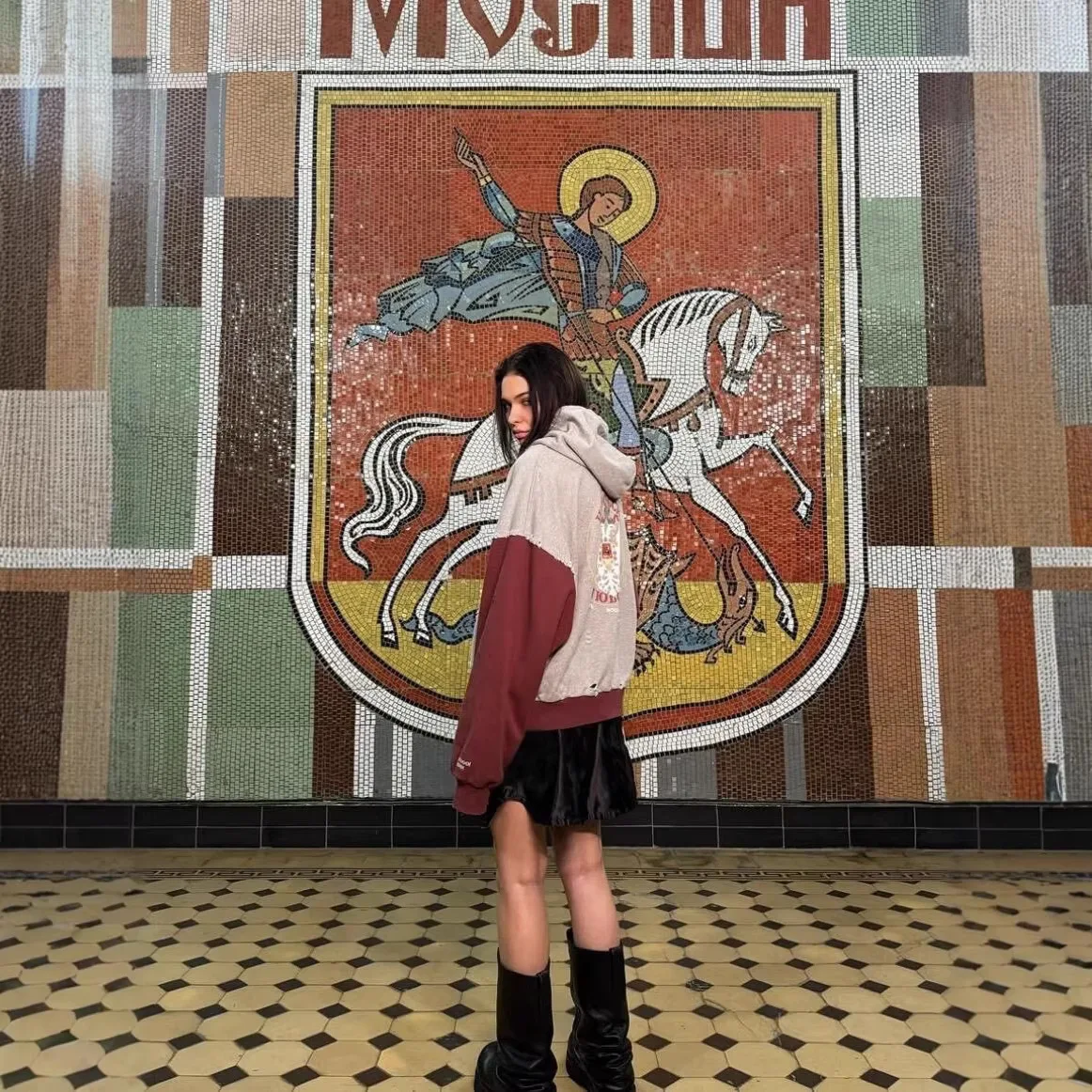 

Grailz Russian Limited Edition Warhorse Weathered and Torn Hooded Zipper Pullover Coat for Men Women Loose Fit 2026 Project G/R