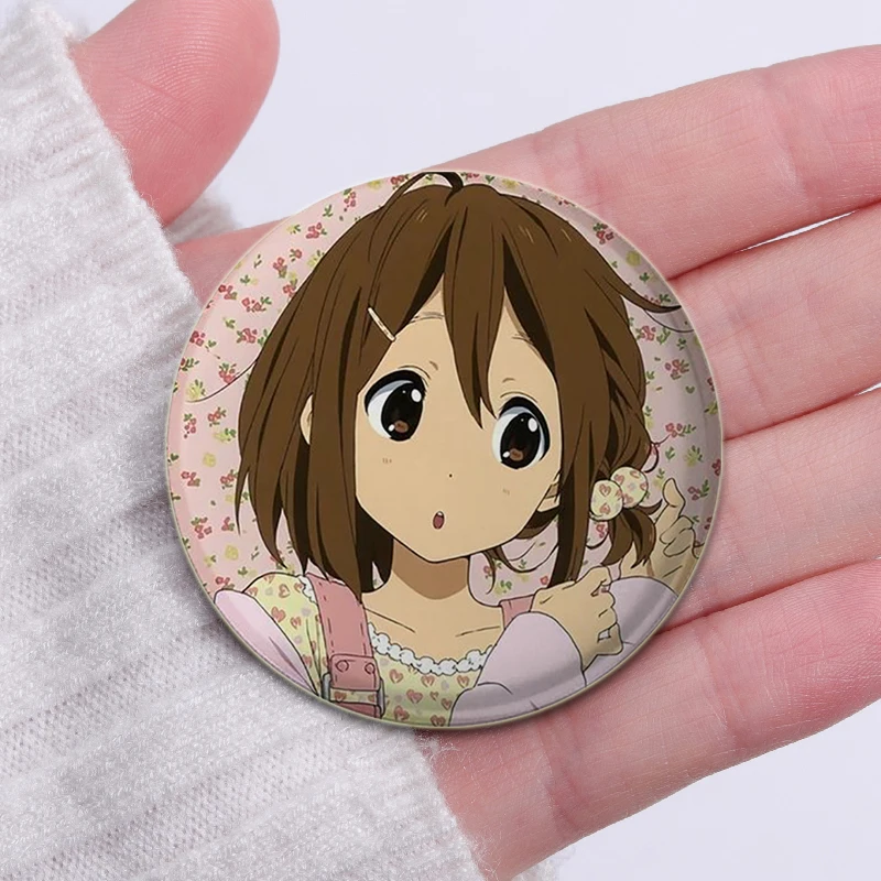 58/44/32Mm Anime K-ON Pin Cartoon Figuren Hirasawa Yui Akiyama Mio Broche Badge Knoopspelden Op Rugzak Cadeau Voor Firends