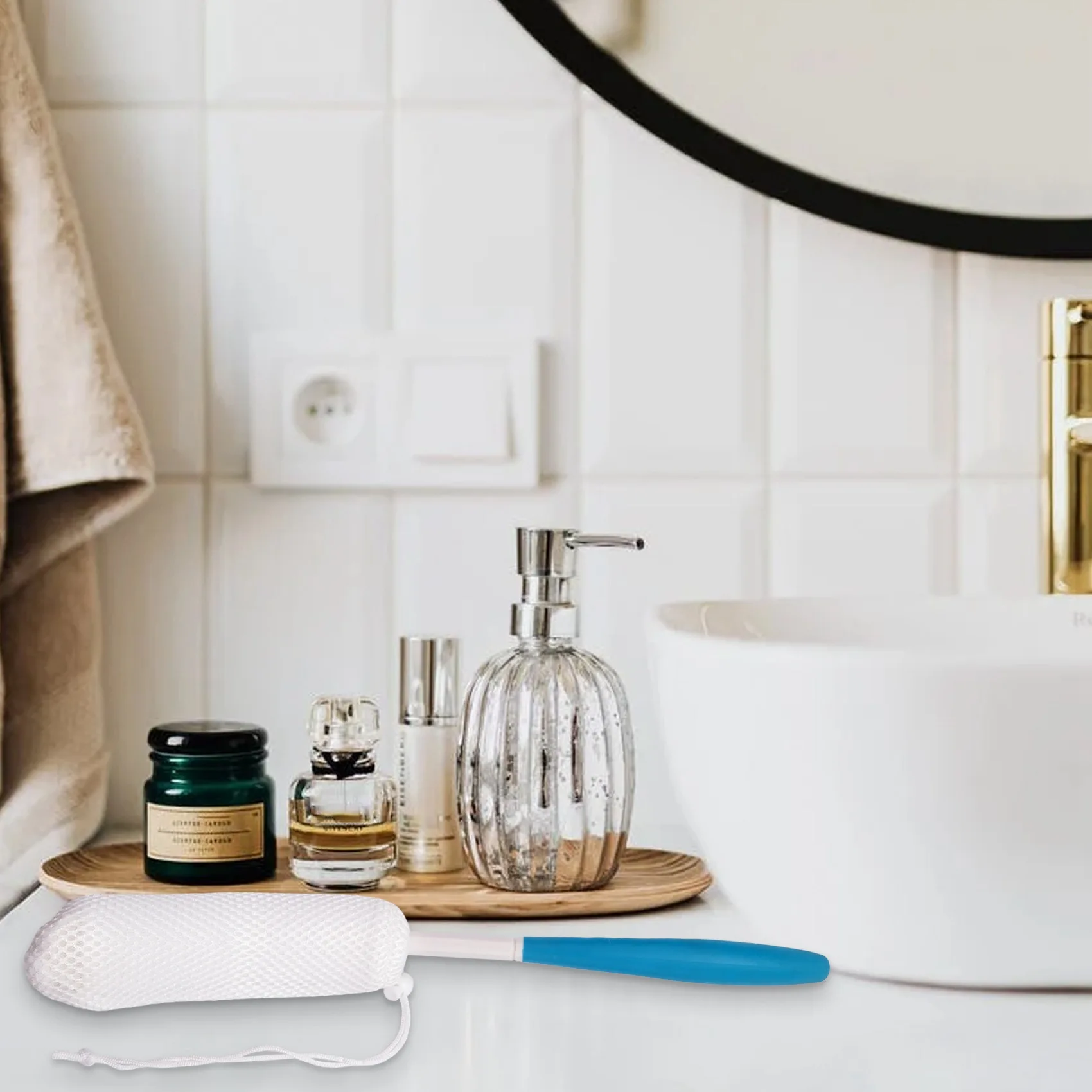 فرشاة استحمام خلفية ABNG فرشاة استحمام سهلة الوصول مع مقبض غير قابل للانزلاق فرشاة استحمام منحنية طويلة مناسبة للاستحمام لكبار السن