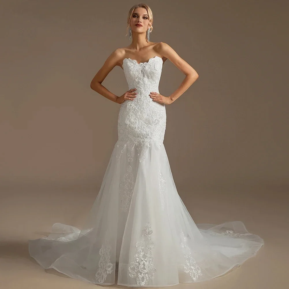 Dostosowana elegancka suknia ślubna z głębokim dekoltem w szpic i długim rękawem Koronkowa aplikacja A Line Suknia ślubna Księżniczka Suknia panny młodej Vestido De Noiva