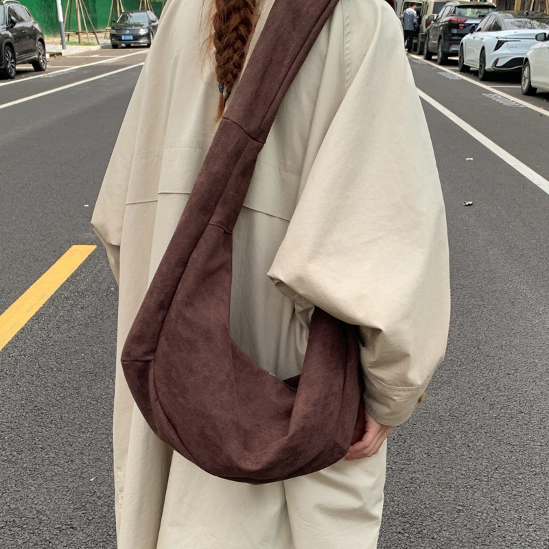 

Высококачественные портативные сумки через плечо для женщин, осень-зима 2022, новые сумки на плечо из искусственной замши с квадратной швейной нитью