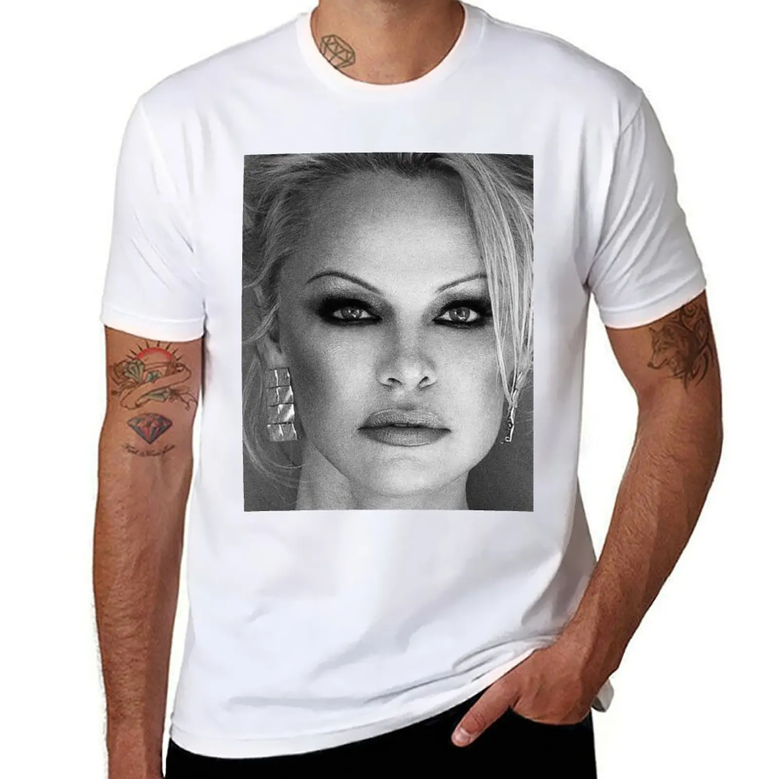 

Pamela Anderson T-Shirt funny t shirts cotton t shirt man luxury T-Shirt