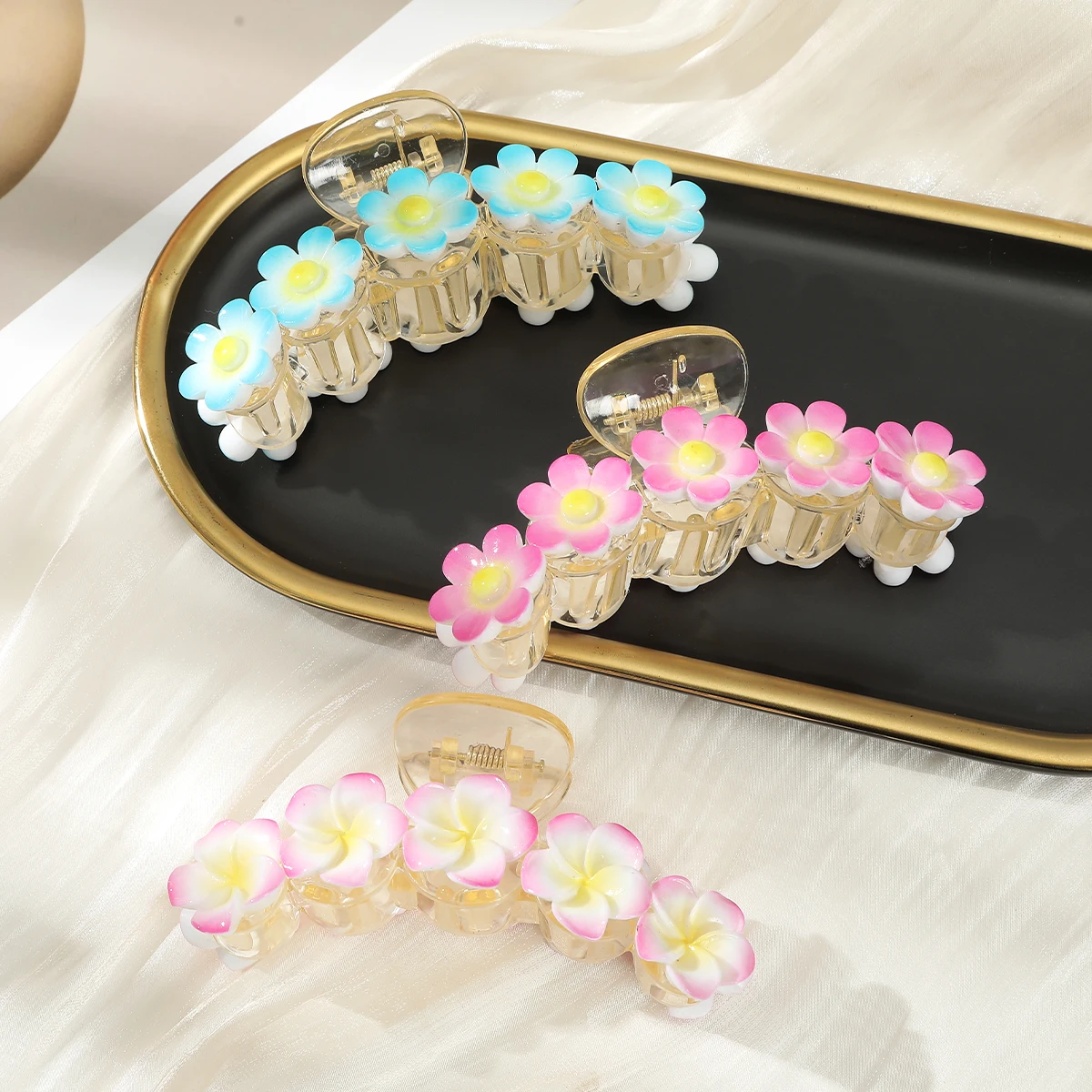 Women Color Flower Hair Claws Clip Large Barrette Crab Fashion Korea Acrylic Hairpins Shark Ponytail Girls Hair Accessories