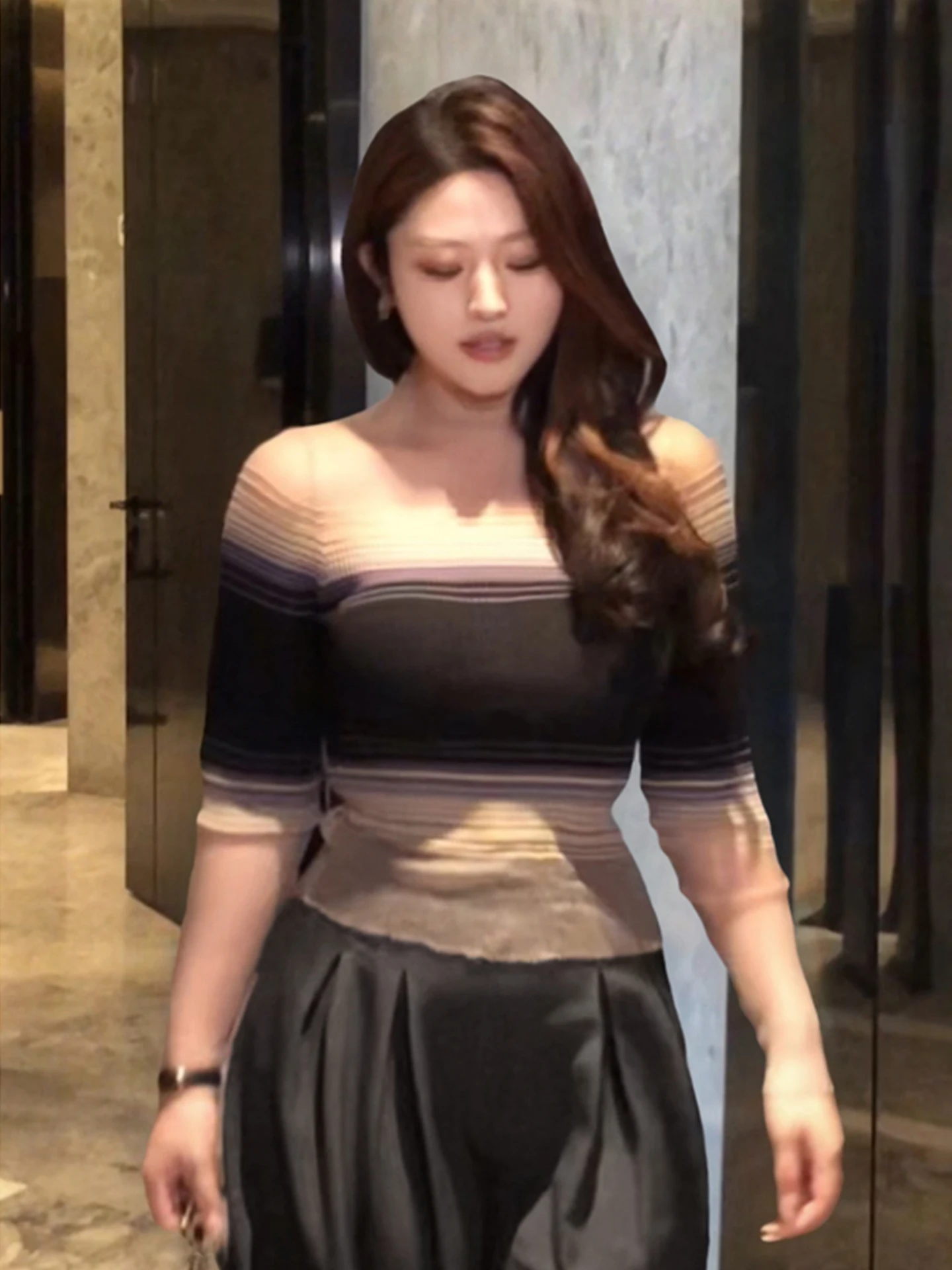 

Женский вязаный свитер больших размеров, базовый слой, утягивающий, осенне-зимний, модный, для повседневной носки, стандартный крой, удлиненный