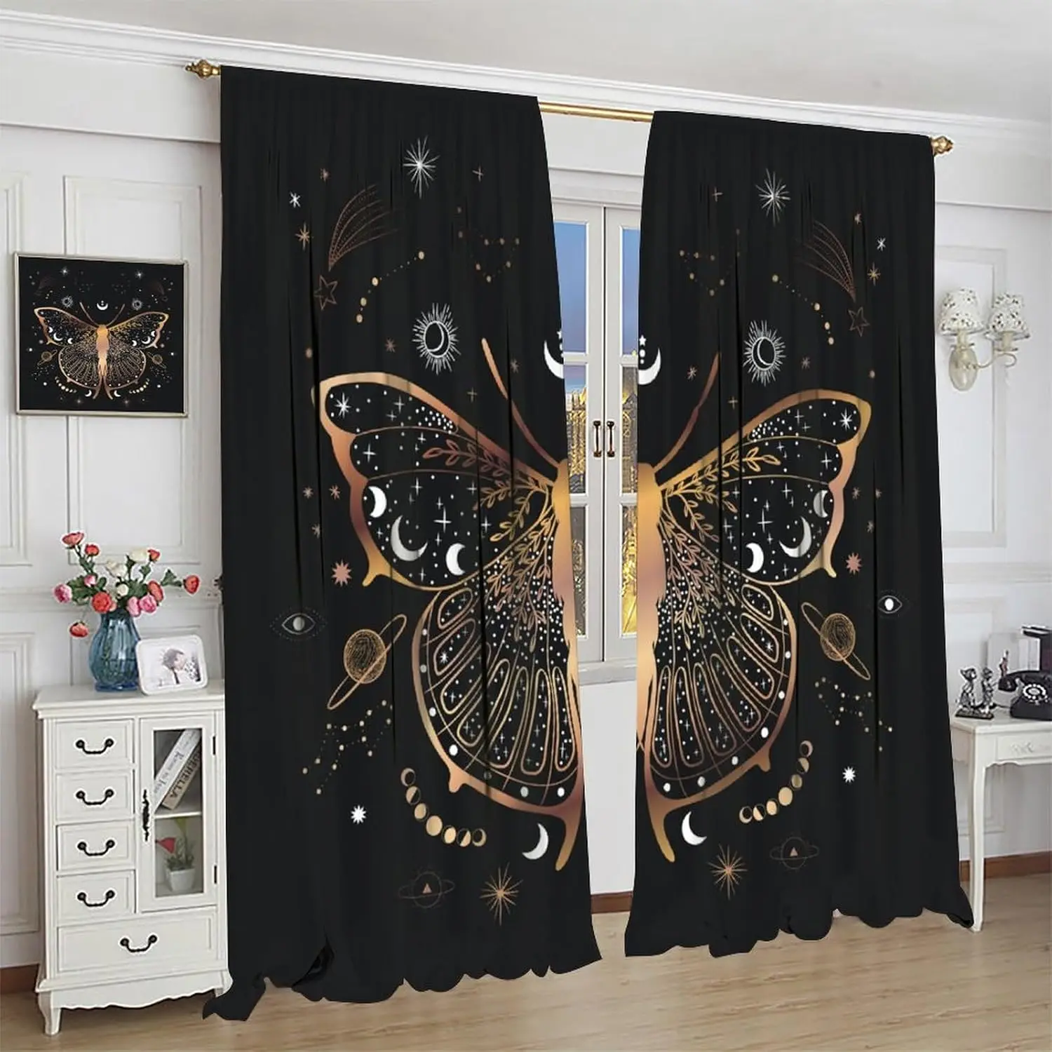 

Эстетичные оконные шторы с абстрактным рисунком: бабочки, фазы Луны, звездное небо, таинственные космические планеты