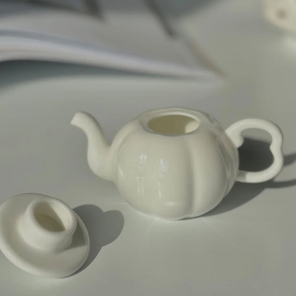

Small Ceramic Teapot Creative Pumpkin Design Desktop Shelf Cabinet Adornment Cozy Ambiance Room Decoration Mini Tea Kettle
