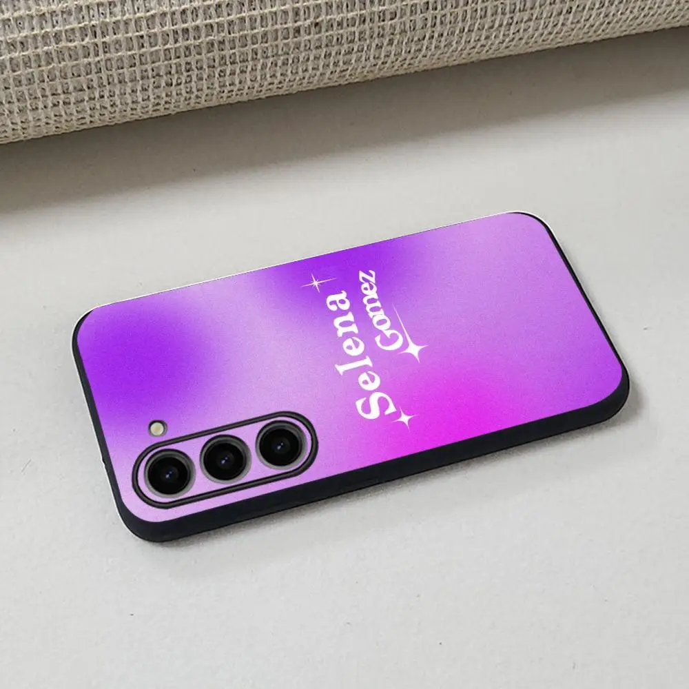 Queen Selena Gomez cool girl  Phone Case For Samsung Galaxy S26 S25 S24 S23 S22 S21 Plus Ultra Fold A Soft Black