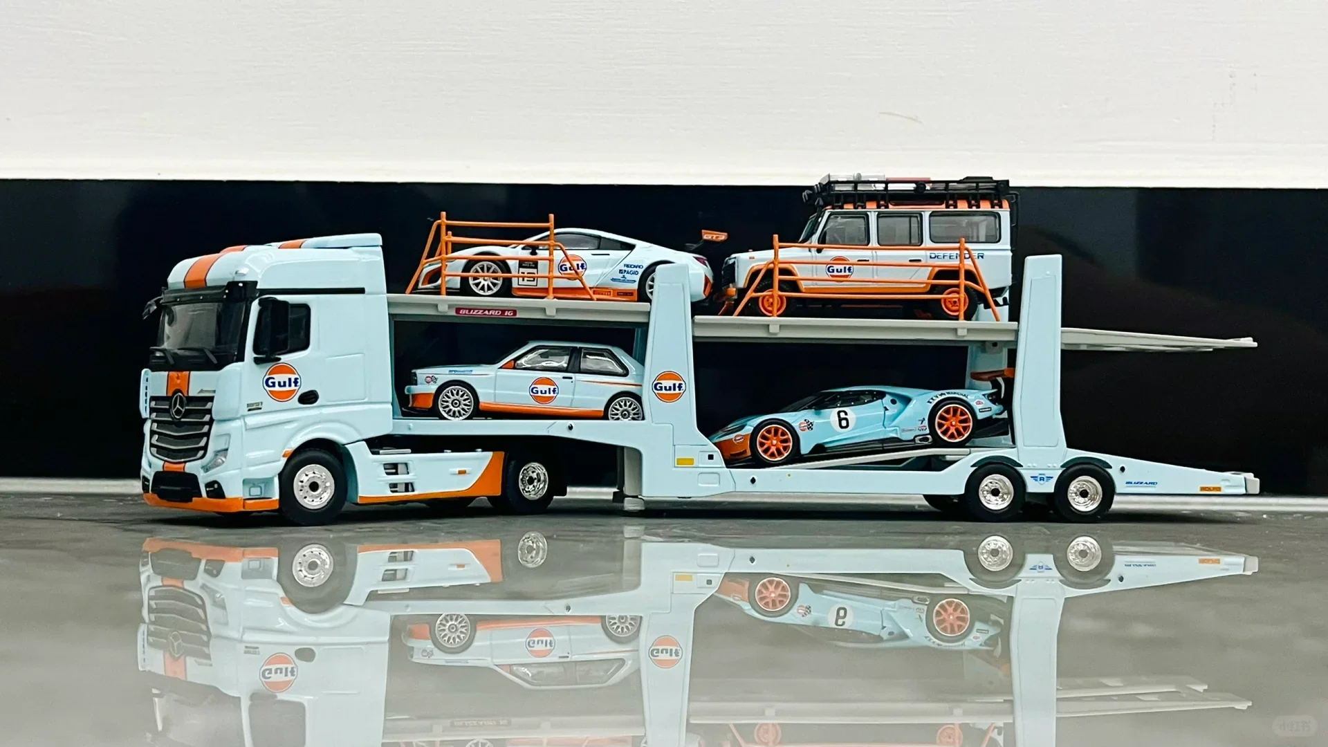 mini gt car model limited edition luxury 1/64 gulf Acura nsx gt3 Land Rover Defender bmw m3 cars model boy collection toys gift