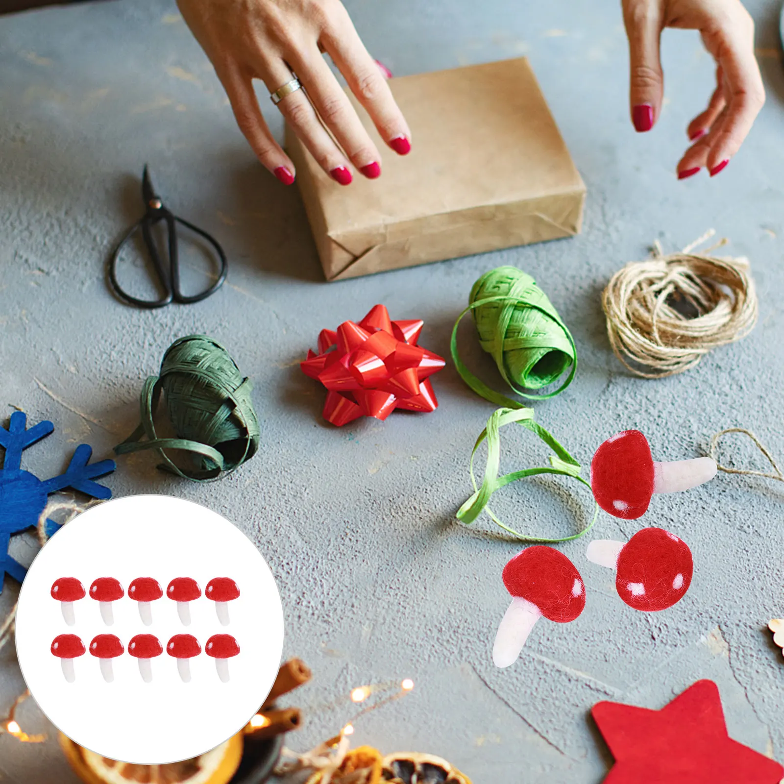 

10Pcs Mushroom Decoration Supple Red Mushroom DIY Accessory Lightweight Home Scene Ornament Craft DIY Charm Decorative