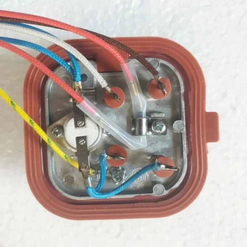 

Нагревательный элемент для отпаривателей GC551, GC552, GC553, GC554, GC556, GC557, GC558, GC559, GC576, GC571