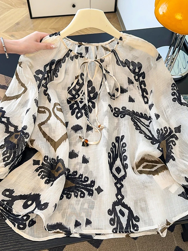

Unique Beautiful Print Shirt Large Size Women's Fashionable V-neck Tied Top Elegant High-end Casual Wear Polyester Fiber Summ...