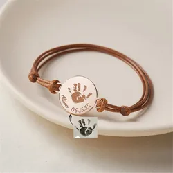 Pulseira de corda ajustável personalizada para mulheres Gravada pegada de bebê Handprint Jóias de aço inoxidável Presentes de mãe