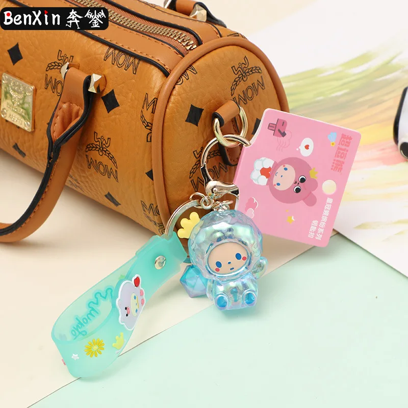 miniso キュートなキーホルダー、キュートなバッグペンダント、絶妙なキーチェーン
