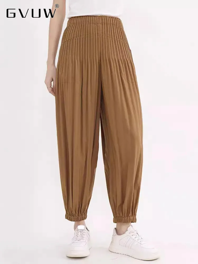 GVUW Pleated Pencil Pants Women Elastic Waist Solid Color Pockets Versatile New 2024 Niche Design Female Trousers 17G8177