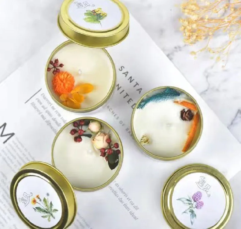 Manufacturer wholesale aromatherapy soybean wax with hand gift fragrance candle gift metal tin can wax with hand gift custom