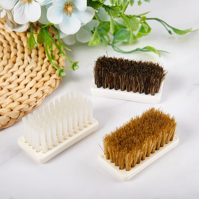 Mini spazzola da barba da uomo con setole di cinghiale spazzola da barba naturale portatile per la pulizia del viso strumenti per la lucidatura dei baffi Eco Friendly