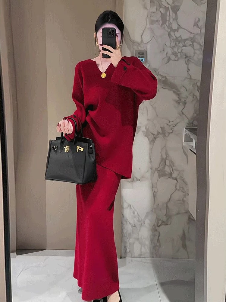 

Осенне-зимний новый высококачественный свободный свитер с v-образным вырезом, красная полудлинная юбка с высокой талией, вязаный однотонный комплект из двух предметов