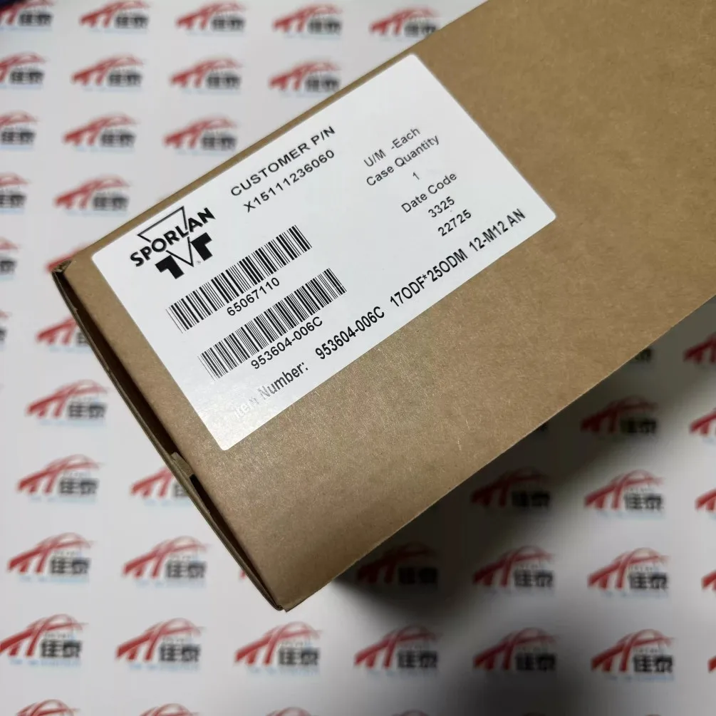 Brand new Trane electronic expansion valves VAL12005, VAL12004, VAL12003, VAL12002, VAL12000, VAL12001, MOD02688