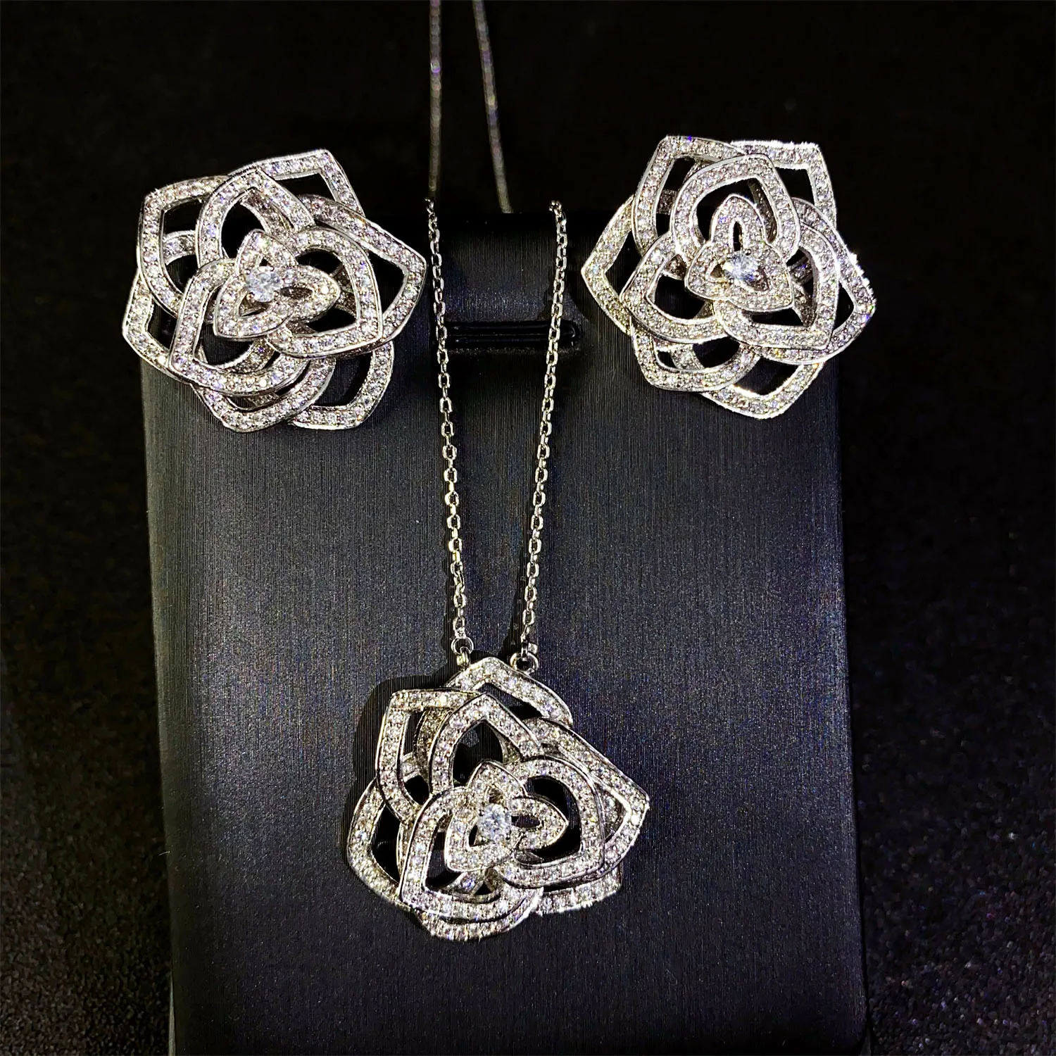 HIBRIDE Fine Rose Flower Stud Earrings Necklace Pendant Daily Dating Dress Hundred Zirconia Accessories Engagement Party S-511