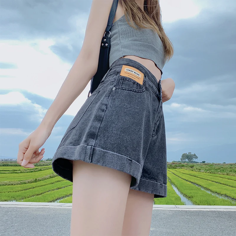 

High Waist Wide Leg Short Jeans Women's Summer Thin Model A-Line Super Short Hot Pants Vintage Style Denim Skinnifying Effect
