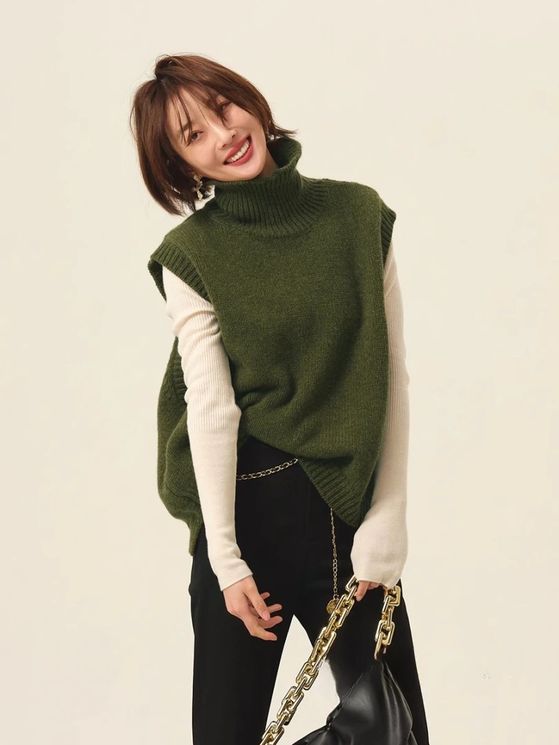 

Носите кашемировый жилет осенью и зимой. Женская шея-черепаха свободная и универсальная. Вязаная майка.