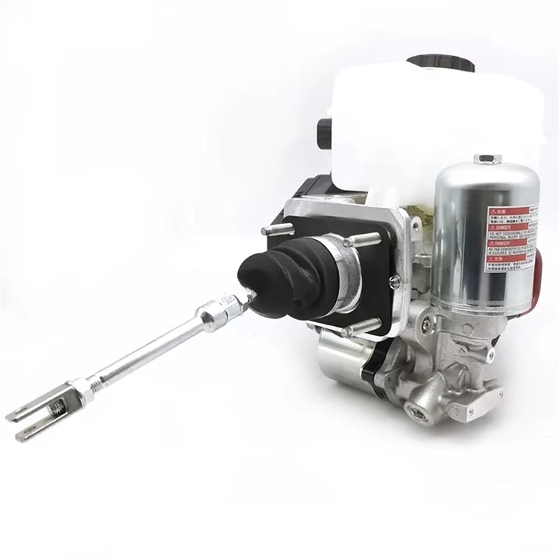 Automotive Parts Brake Master Cylinder Brake Master 47050-60591 89541-60671 compatible with  Land Cruiser J15 7GR-FKS